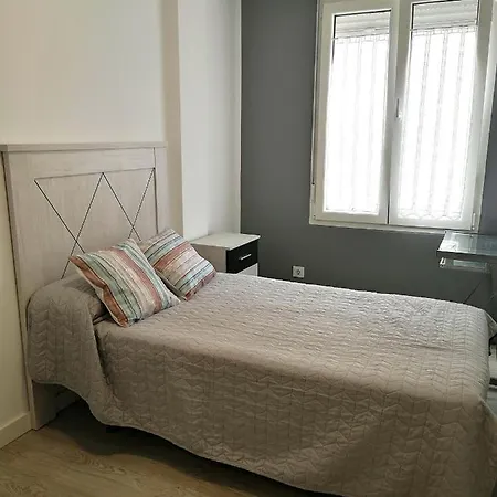 Alojamiento Centrico Con Encanto Apartman *