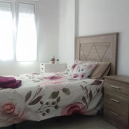Alojamiento Centrico Con Encanto * Ferrol